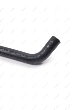 Шланг отводящий радиатора охлаждения Lada Vesta (нижний) (БРТ) Lada LADA 21801303010Р