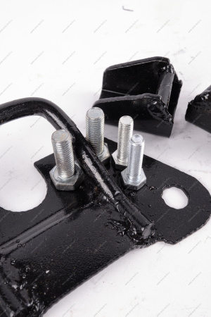 Крепления 3-го ряда сидений LADA Largus 8200484252 1 шт+6001551007 2 шт к-т API Api 82004842526001551007