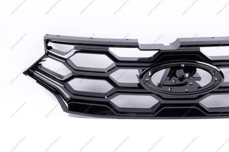 Решетка переднего бампера средняя LADA Vesta SW Cross FL Lada LADA 8450041563