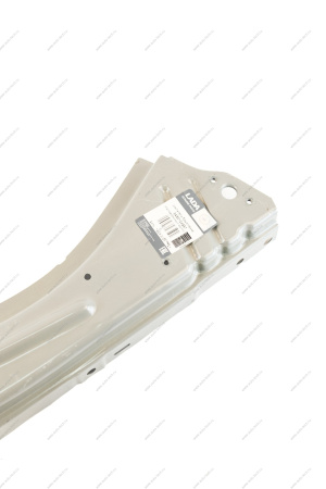 Усилитель брызговика верхний левый (FL) LADA GRANTA 2018- (стрела) Lada LADA 8450104961