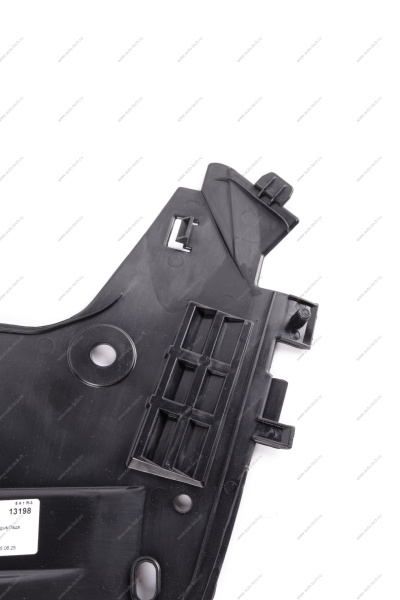 Защита переднего бампера LADA Largus/Лада Ларгус правая Lada LADA 6001549323