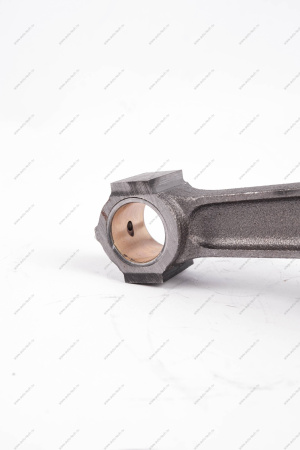 Шатун с крышкой в сборе, класс 2 ВАЗ-2110 Lada LADA 21100100404501 Шатун с крышкой в сборе, класс 2 ВАЗ-2110 Lada LADA 21100100404501