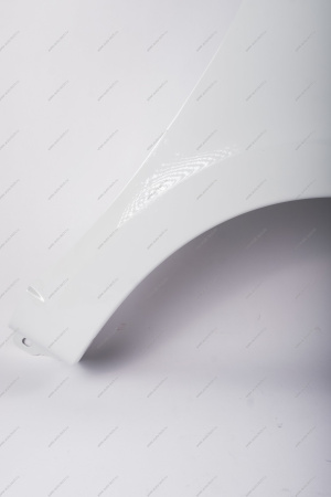 Крыло переднее правое (FL) LADA GRANTA 2018- крашеное в цвет 221 (белый без отв. п/пов. КООП KAMAZ 8450104274-221