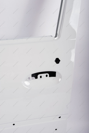 Дверь передняя левая LADA Largus/Лада Ларгус крашеная (с отв. под молдинг) 221 Ледниковый (Белый) Lada LADA 801013696R-221