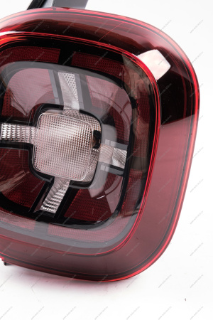 Фонарь RENAULT Duster 2021- правый Renault RENAULT 265503601R