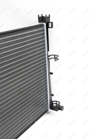 Радиатор охлаждения RENAULT Duster/Рено Дастер 2015- Renault RENAULT 214100078R