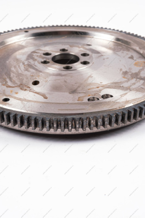 Маховик ВАЗ-21012107/2121 Lada LADA 21010100511500