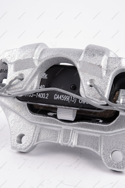 Суппорт передний правый (+2шт. тормозн. колодки 410602581R) Renault Logan II, Sandero II Renault RENAULT 410016069R