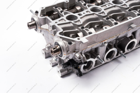 Головка блока цилиндров 2170 Приора в сб.( с клапанами ) дв. 21126 16кл (с отв.под датчик темп. (в упак.) АвтоВАЗ LADA 21126100300730