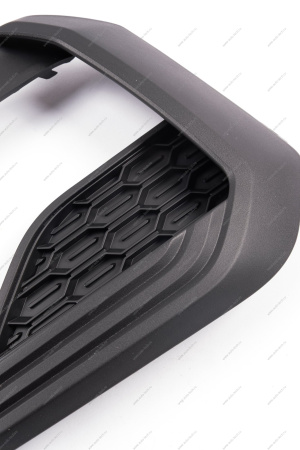 Заглушка ПТФ правая LADA Vesta SW Cross FL Lada LADA 8450041567