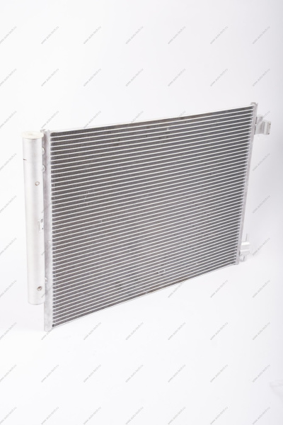 Радиатор кондиционера Lada Largus (FL) Renault RENAULT 921006454R