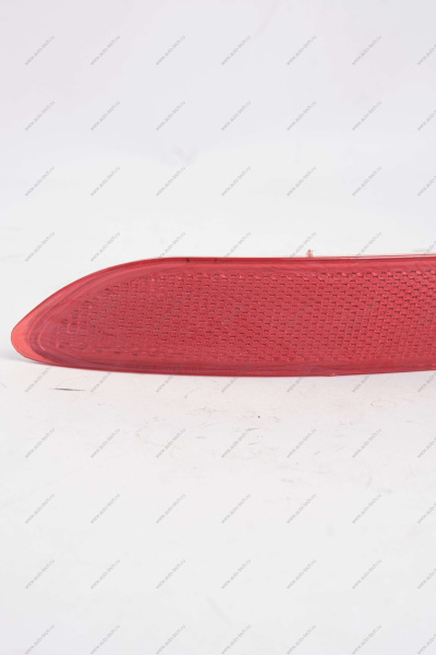 Катафот заднего бампера левый RENAULT Logan/Рено Логан (плас) после 2010 Renault RENAULT 8200751779 Катафот заднего бампера левый RENAULT Logan/Рено Логан (плас) после 2010 Renault RENAULT 8200751779