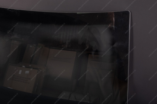 Стекло лобовое тонирован. зеленое Tinted тонирован.с держателем зеркала RENAULT Logan/LADA Largus (AGC) Lada LADA 4148286