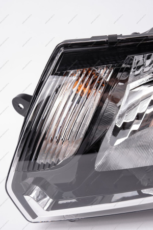 Фара левая (лампа H7) LADA Largus (FL) NEW Lada LADA 8450092037