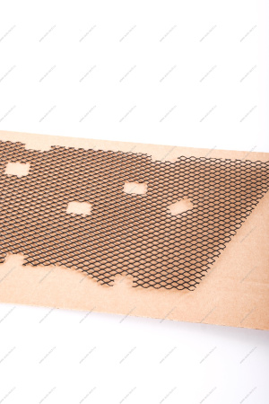 Защитная сетка радиатора LADA Vesta Cross,/SW Cross Дополнительное оборудование LADA 99999218104219