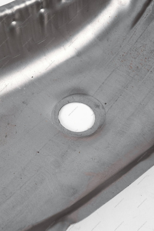 Панель пола ВАЗ-2106/2105 топливного бака Kamaz KAMAZ 21030510117661