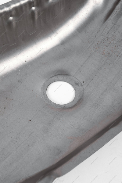 Панель пола ВАЗ-2106/2105 топливного бака Kamaz KAMAZ 21030510117661