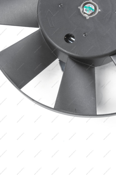 Вентилятор ВАЗ-2103-2107 электрический (с крыльчаткой 8-ми лопастной, с ободком Gamma GAMMA GMEMR-18648