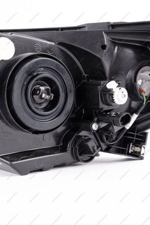 Фара правая под гидрокорректор (FL) LADA GRANTA 2018- ORIGINAL Lada LADA 8450100856 Фара правая под гидрокорректор (FL) LADA GRANTA 2018- ORIGINAL Lada LADA 8450100856