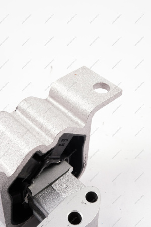 Опора Lada Vesta NG правая с кронштейном в сборе (двигат P4M,P4P + КПП вариатор) Lada LADA 8450046228