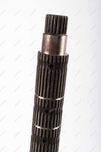 Вал вторичный LADA Largus 14 зуб КПП- JH3 (14-59) КПП- 540 8 кл голый Lada LADA 7700112241