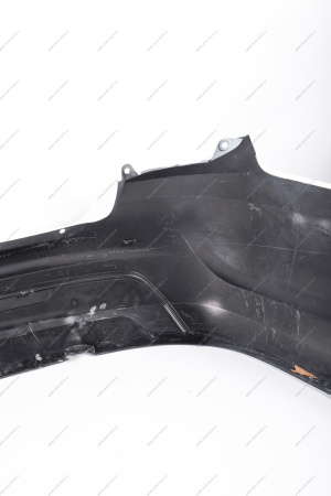 Бампер задний (FL) LADA GRANTA 2018- (седан) крашеный в цвет низ не красится 240 Белое облако (белый) (без отв под парктроник) АвтоВАЗ LADA 8450103787-240-с полосой