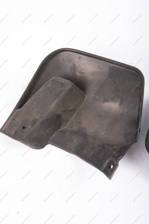 Брызговики заднего крыла ваз-2192 правый + левый (пластик) К-Т МегаПласт Lada LADA 21920-8404412+13