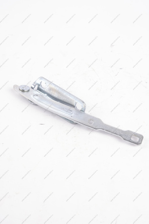 Петля капота правая RENAULT Duster/Logan/Sandero 2014- Renault RENAULT 654007102R