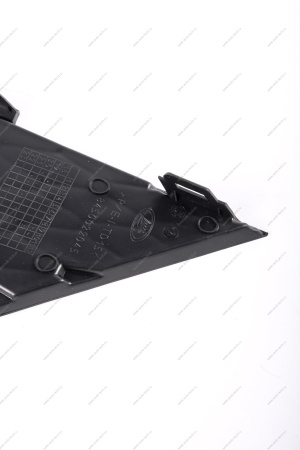 Заглушка передней противотуманной фары левая LADA Xray Cross Lada LADA 8450022045