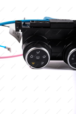 Блок LADA Vesta управления климат контролем Lada LADA Т679359