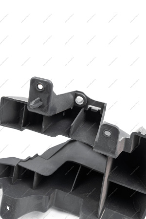 Усилитель заднего бампера LADA Largus левый (,Полад, г.Тольятти) Lada LADA 8450000389