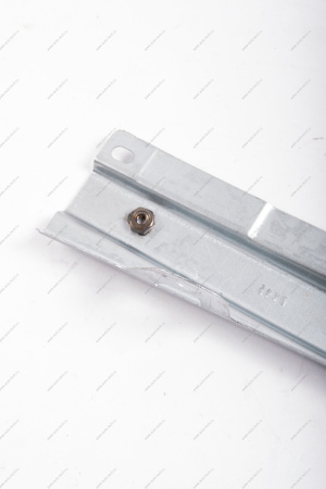 Кронштейн крепления крыла верхний левый ВАЗ-2190 АвтоВАЗ LADA 21900840304500