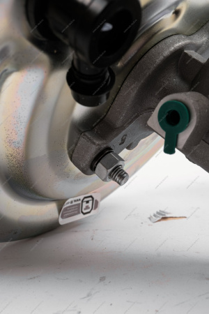 Усилитель вакуумный тормоза с главным цилиндром в сборе без тормозного бачка (для авто без ABS) (TRW) Lada LADA 21920351000810