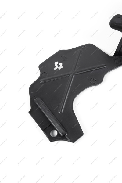 Щиток радиатора дополнительный правый LADA Vesta FL Lada LADA 8450042705