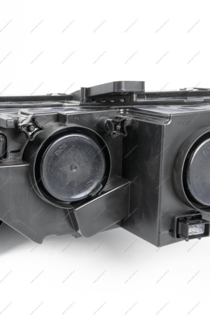 Блок-фара правая СЕРАЯ окантовка LADA NIVA TRAVEL ORIGINAL Lada LADA 21230371101080