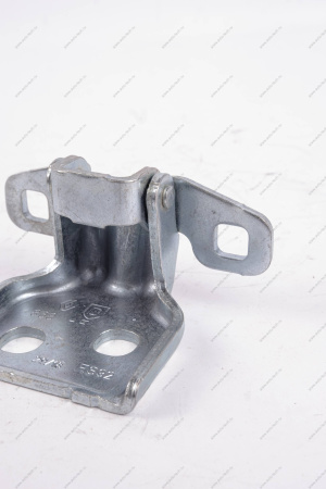 Петля двери (мет) Lada Largus/Renault Logan 04-13/ XRAY верхняя/нижняя Renault RENAULT 6001546883 Петля двери (мет) Lada Largus/Renault Logan 04-13/ XRAY верхняя/нижняя Renault RENAULT 6001546883