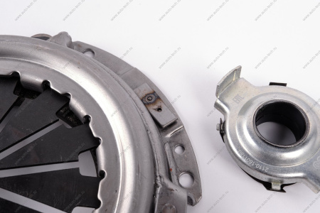 Комплект сцепления (корзина, диск, подш.) ВАЗ-2108-2115 LADA LADA 21090160100000