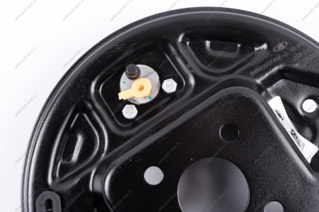 Тормоз задний левый в сборе Lada Largus Cross универсал, фургон (7-мест) Lada LADA 8450093743