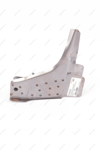 Кр-н ВАЗ-2101 крепления штанги (солдатик с косынкой) Kamaz KAMAZ 21010-5101202-61