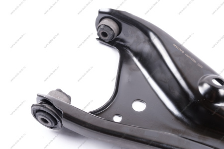 Рычаг передний правый LADA Largus/Logan 2014- (с боковой проточкой) METACO Metaco 4320428L