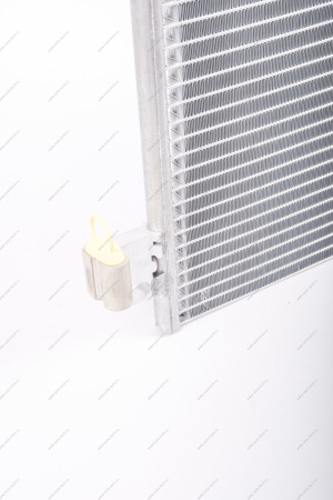 Радиатор LADA XRAYкондиционера Renault RENAULT 921001727R