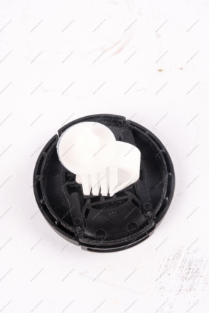 Клипса Lada Vesta крепления жгута проводов. трубки кондиц. Renault RENAULT 7703079740