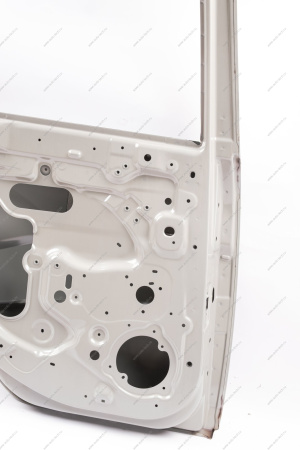 Дверь задняя левая Lada Vesta SW Cross (универсал) (катафорезный грунт) Lada LADA 8460013102