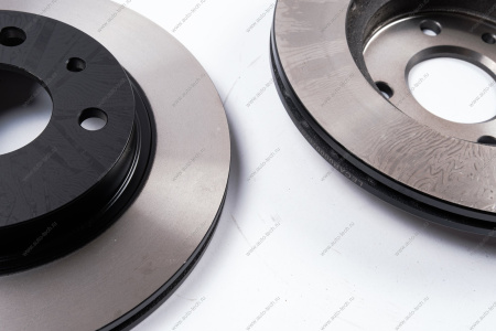 Диск переднего тормоза вентилируемый ВАЗ-2110 R-13 (Авто-Реал )(В упаковке LECAR) Lada LADA LECAR000076702