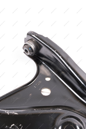 РЫЧАГ ПОДВЕСКИ ПЕРЕДНИЙ ПРАВЫЙ (с круговой проточкой) RENAULT Logan I (MOTRIO) RENAULT MOTRIO 8671095515