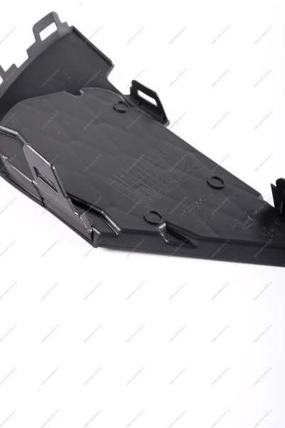 Заглушка передней противотуманной фары левая LADA Xray Cross Lada LADA 8450022045