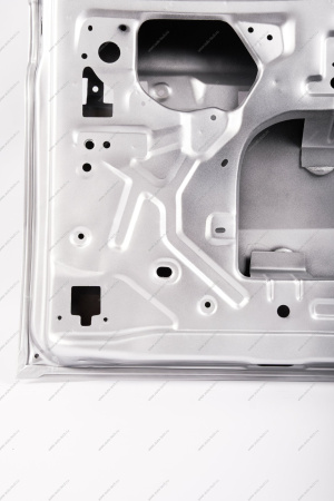 Дверь задка левая (глухая) LADA Largus/Лада Ларгус крашеная 691 Платина (Серебристый) с отв. под стекло очиститель GAMMA GAMMA 901010231R-691-GAMMA