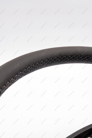 Колесо рулевое с блоками управления аудио-системой, круиз-контролем и обогревом Lada Vesta NG Lada LADA 8450033926