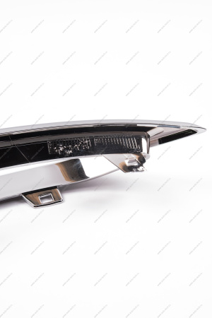 Вставка заднего бампера нижняя правая LADA Vesta SW Cross NG Lada LADA 8450040764