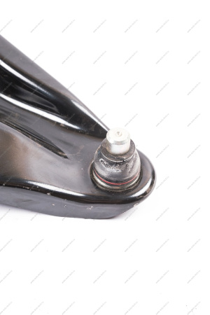 Рычаг передний правый LADA Largus/Logan 2014- (с боковой проточкой) Renault RENAULT 545004529R